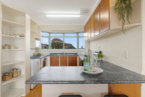 Photo of property in 101 Namata Road, One Tree Hill, Auckland, 1061