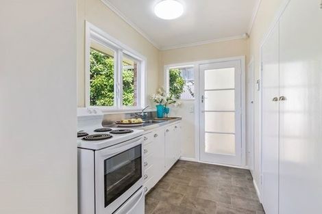 Photo of property in 1/6a View Road, Papakura, 2110