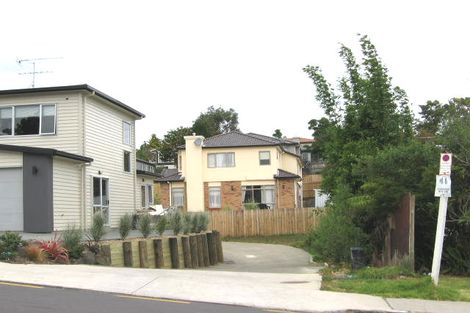 Photo of property in 27a Lyford Crescent, Sunnynook, Auckland, 0620