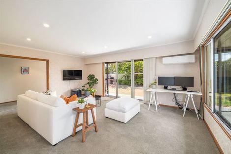 Photo of property in 325 Sawyers Arms Road, Bishopdale, Christchurch, 8053