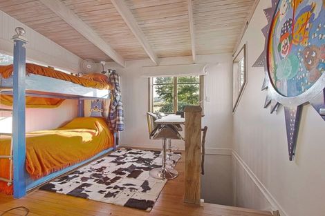 Photo of property in 540 Kawakawa-orere Road, Orere Point, Papakura, 2585