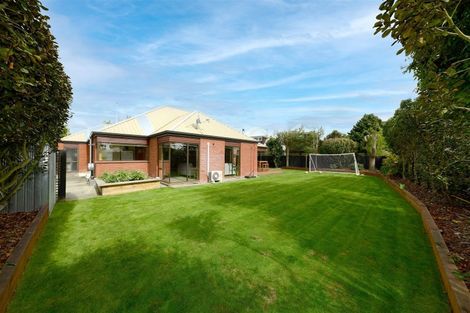 Photo of property in 179 Hawthornden Road, Avonhead, Christchurch, 8042