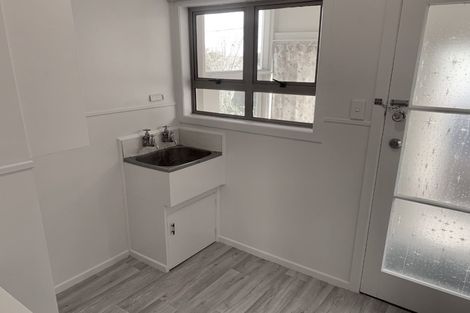 Photo of property in 71 Cambridge Road, Hillcrest, Hamilton, 3216