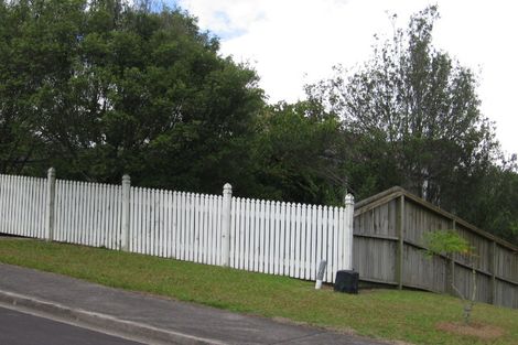 Photo of property in 32 Moire Road, Massey, Auckland, 0614