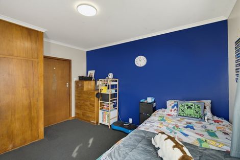 Photo of property in 15 Smitheram Street, Allenton, Ashburton, 7700