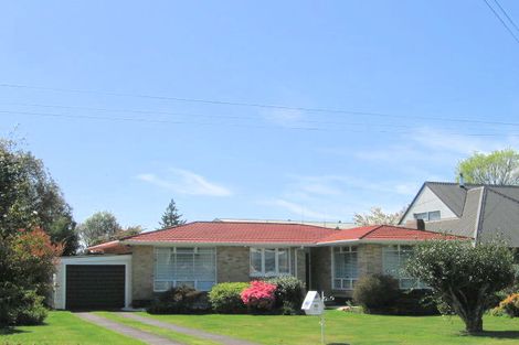 Photo of property in 12 Mahana Place, Springfield, Rotorua, 3015