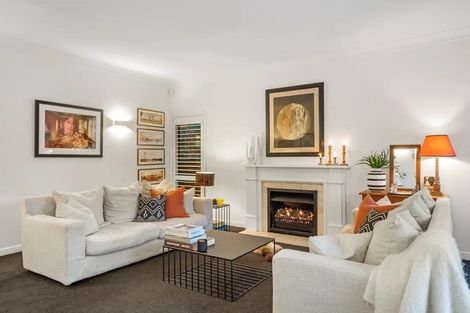 Photo of property in 27 Riverstone Road, Te Atatu Peninsula, Auckland, 0610