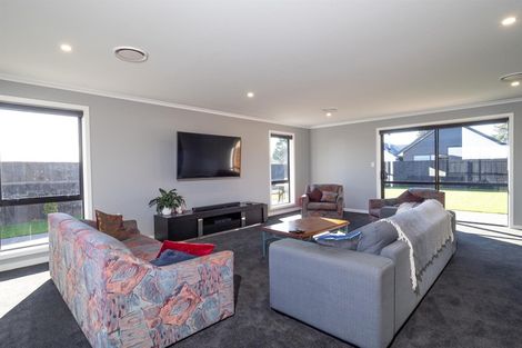 Photo of property in 12 Redhaven Rise, Netherby, Ashburton, 7700