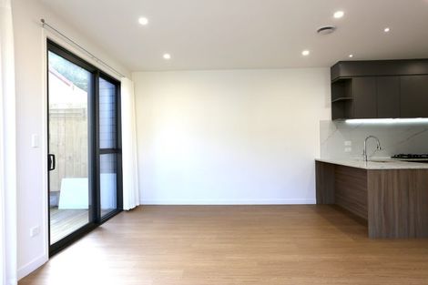 Photo of property in 13a King Richard Place, Browns Bay, Auckland, 0630