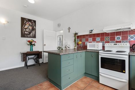 Photo of property in 1 Gilchrist Street, Te Aroha, 3320