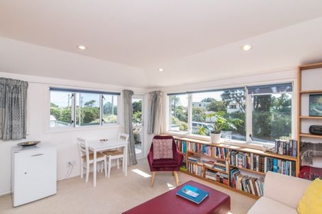 Photo of property in 8 Te Miti Street, Paekakariki, 5034