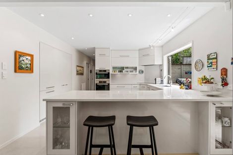 Photo of property in 9 Grand View Road, Leigh, 0985