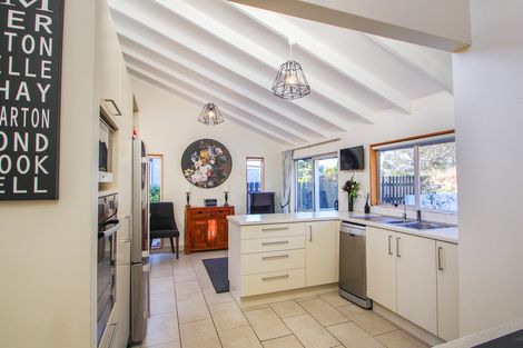 Photo of property in 27 Essex Street, Weston, Oamaru, 9401