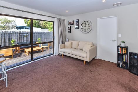 Photo of property in 44 Pinehurst Place, Wattle Downs, Auckland, 2103