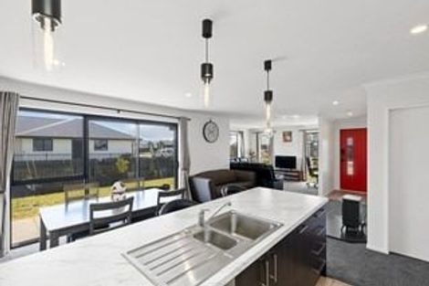 Photo of property in 32 Selfe Crescent, Burwood, Christchurch, 8083