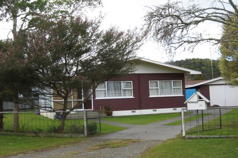 Photo of property in 18 Wadsworth Street, Takaka, 7110