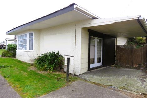 Photo of property in 31 Brougham Street, Westport, 7825