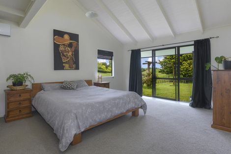 Photo of property in 21a Hamilton Road, Lake Rotoma, Rotorua, 3074