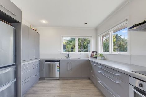 Photo of property in 2 Bickerstaffe Road, Maungaturoto, 0520
