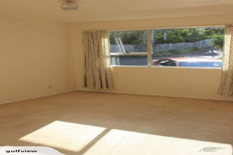Photo of property in 1/34 Matipo Road, Mairangi Bay, Auckland, 0630