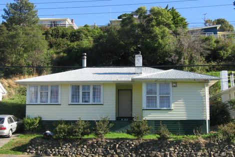 Photo of property in 196 George Street, Stokes Valley, Lower Hutt, 5019