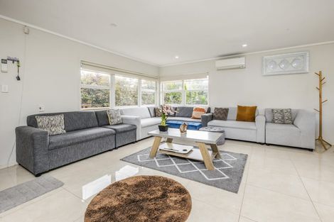 Photo of property in 1/55 Ennis Avenue, Pakuranga Heights, Auckland, 2010