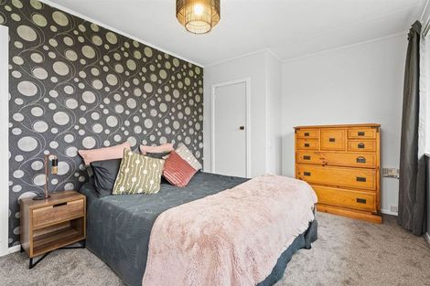 Photo of property in 9 Tuatara Drive, Te Kamo, Whangarei, 0112