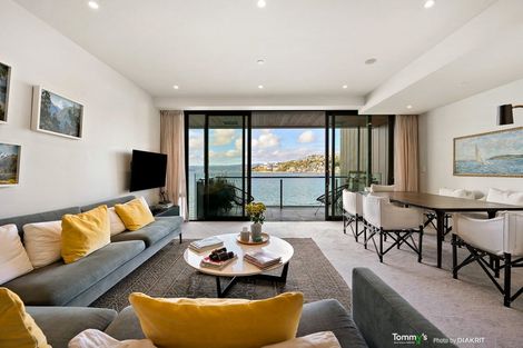 Photo of property in Clyde Quay Wharf, 2c/7 Clyde Quay Wharf, Te Aro, Wellington, 6011