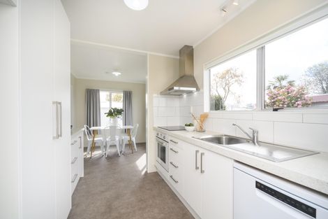 Photo of property in 10 Jupiter Street, Milson, Palmerston North, 4414