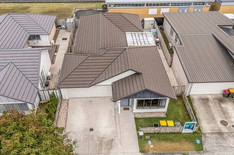 Photo of property in 17 Kotuku Crescent, Takanini, 2112