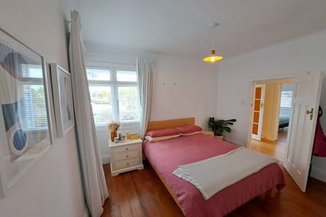 Photo of property in 15 Beatrix Street, Avondale, Auckland, 1026