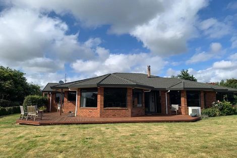 Photo of property in 289 Upland Road, Tarurutangi, New Plymouth, 4372