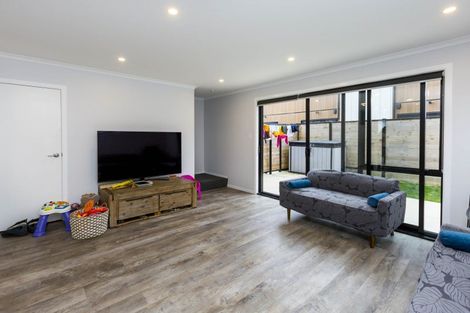 Photo of property in 22 Doug Jensen Street, Wallaceville, Upper Hutt, 5018