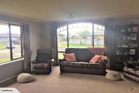 Photo of property in 14 Malbec Place, Rototuna, Hamilton, 3210