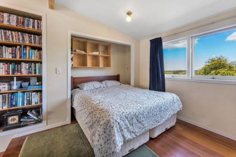 Photo of property in 16 Broman Place, Half Moon Bay, Auckland, 2012