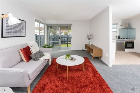 Photo of property in 4 Lyren Place, Half Moon Bay, Auckland, 2012