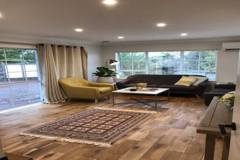 Photo of property in 1/1 Clearwater Cove, West Harbour, Auckland, 0618