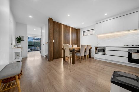 Photo of property in 4 Manahau Lane, Flat Bush, Auckland, 2019