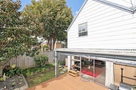 Photo of property in 6/7 Harlston Road, Mount Albert, Auckland, 1025