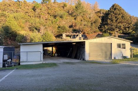 Photo of property in 9 Rosstown Road, Reefton, 7830