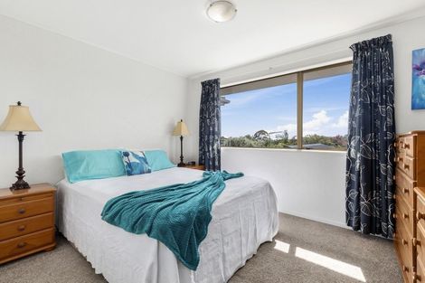 Photo of property in 10 Sunburst Lane, Torbay, Auckland, 0630