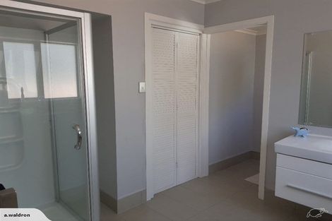 Photo of property in 79 Hinau Street, Riccarton, Christchurch, 8041