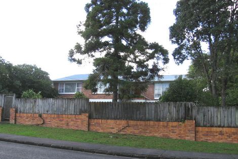 Photo of property in 7 Kingdale Road, Henderson, Auckland, 0610