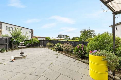 Photo of property in 6/79 Ranfurly Road, Alfriston, Auckland, 2105