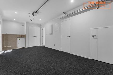 Photo of property in 12a Mcleod Road, Weymouth, Auckland, 2103