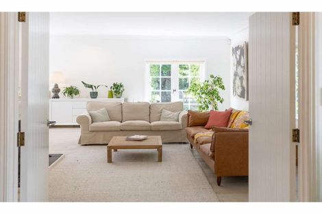 Photo of property in 37 Riverview Road, Kerikeri, 0230