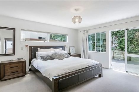 Photo of property in 21a Monyash Road, Manly, Whangaparaoa, 0930