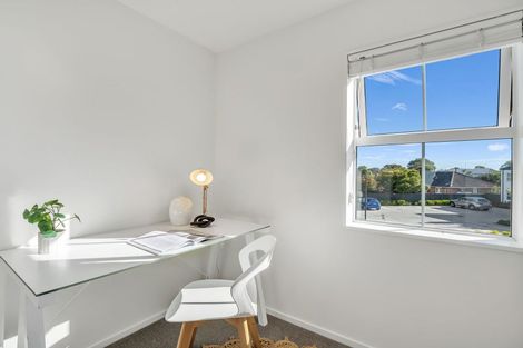 Photo of property in 2/287 Selwyn Street, Spreydon, Christchurch, 8024