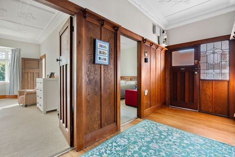 Photo of property in 265 Macandrew Road, Forbury, Dunedin, 9012