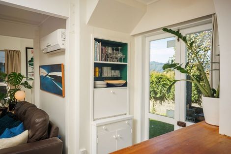 Photo of property in 264c Grounsell Crescent, Belmont, Lower Hutt, 5010